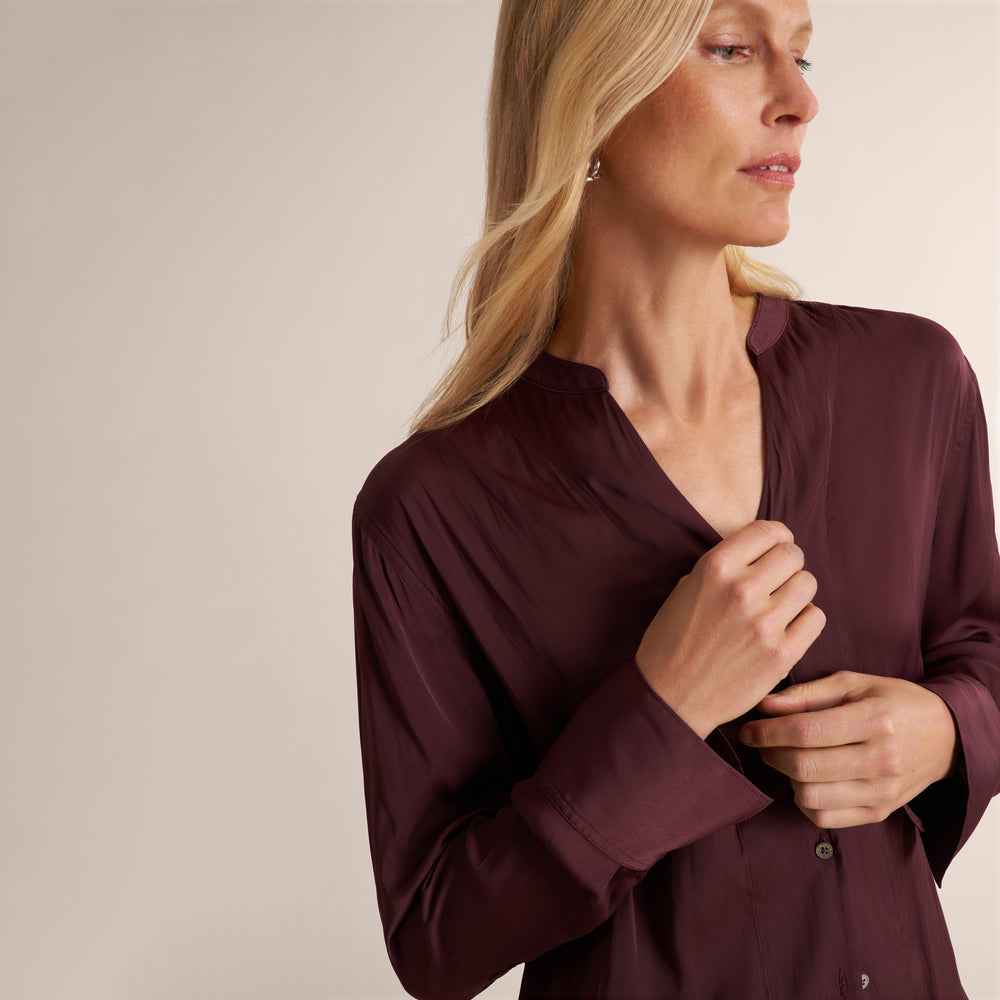 Juliette V-Neck Top - Eco Drape :: Aubergine