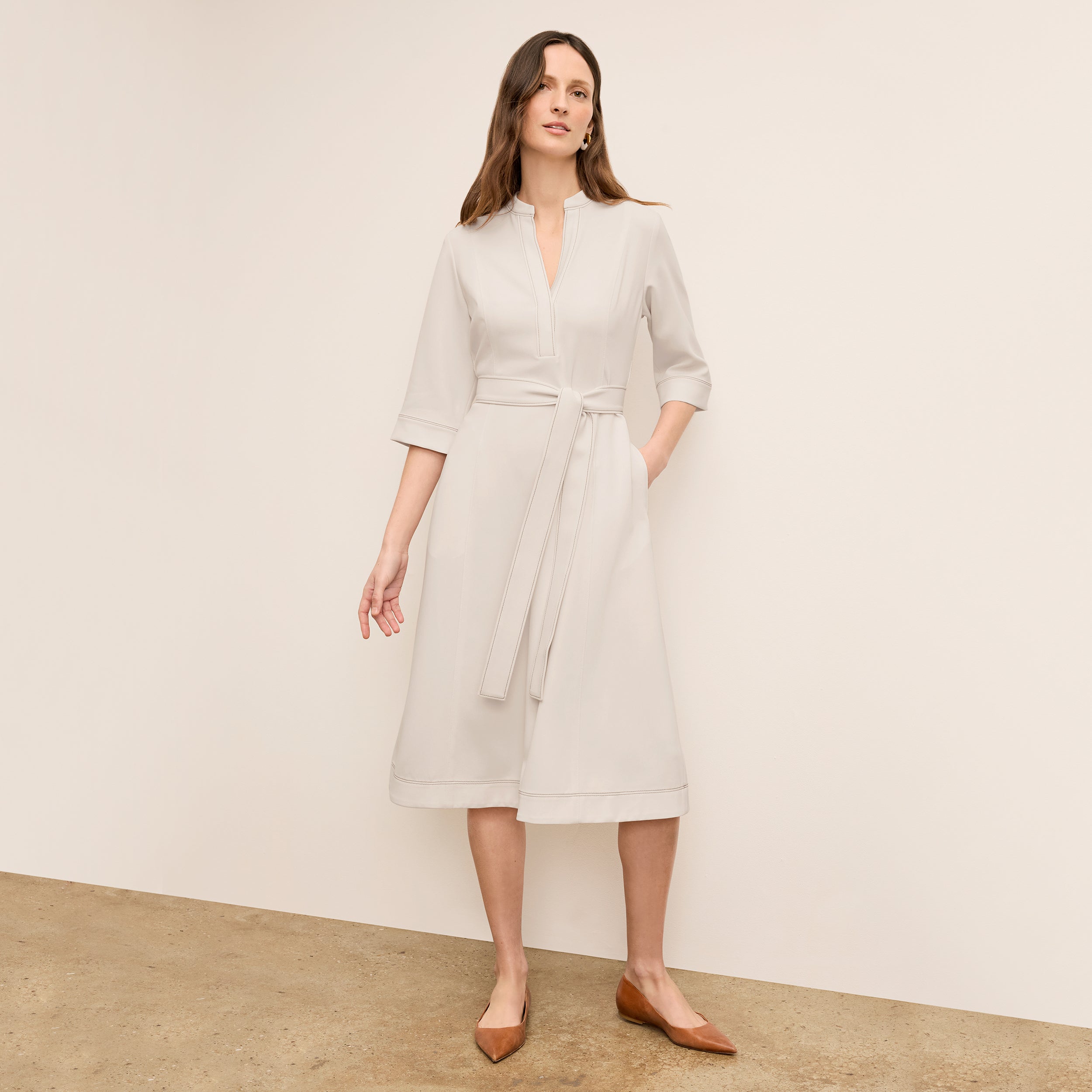 Lauleh Tunic Dress - Everyday Crepe with Topstitch :: Eggshell