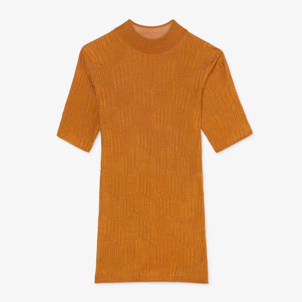 packshot image of the montean top in caramel