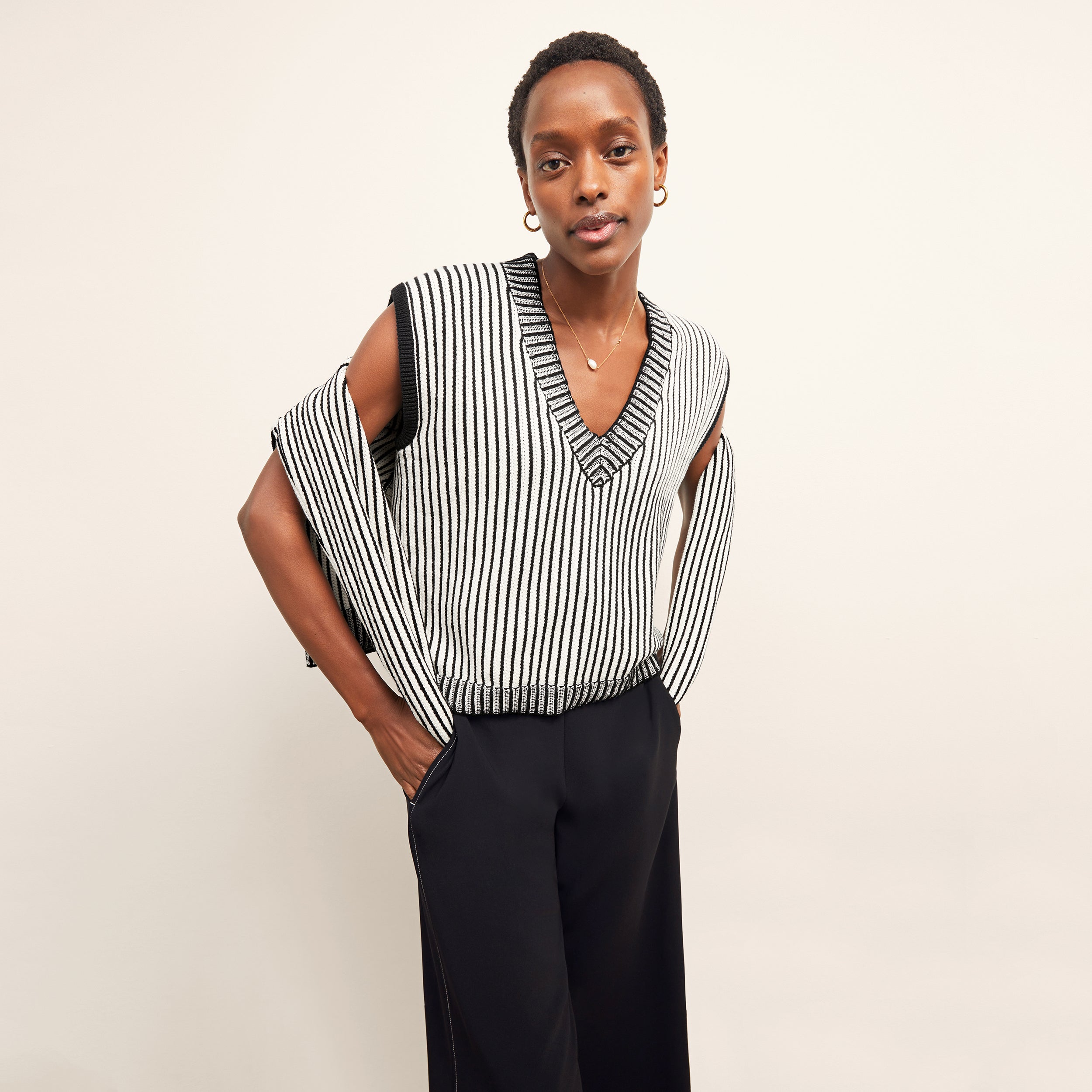トップス NAMESAKE 25AW MARINA SLEEVELESS VEST MLF12479_MelinaTop_Black-