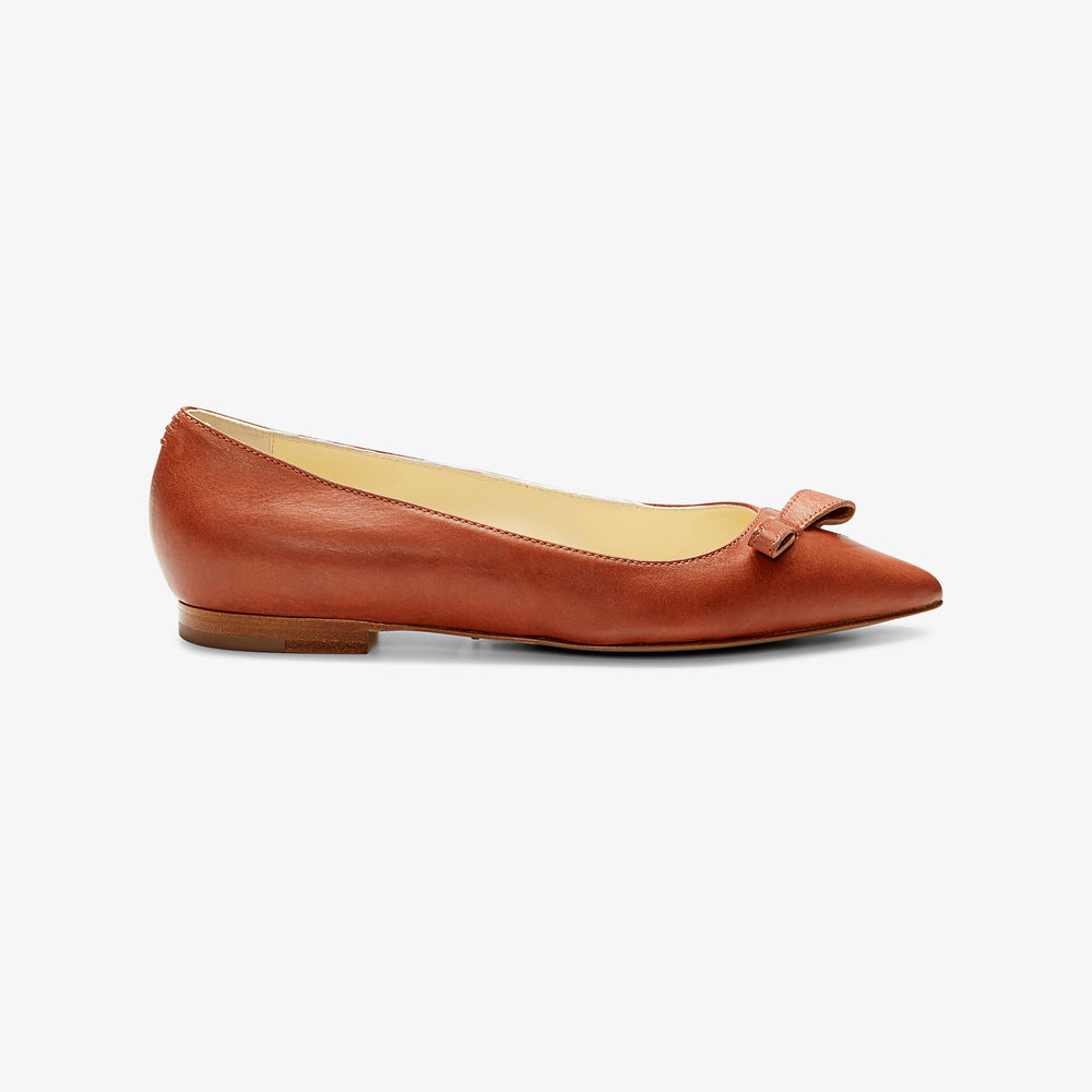 image of the natalie flat in saddle vachetta