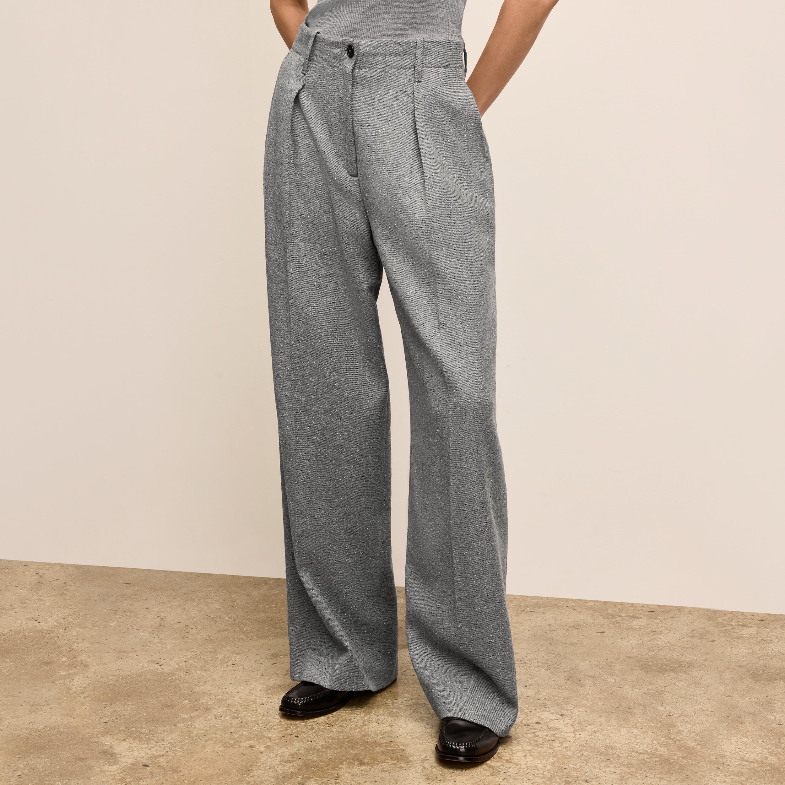 Zuri Pleated Trouser Heritage Tweed :: Gray Multi –