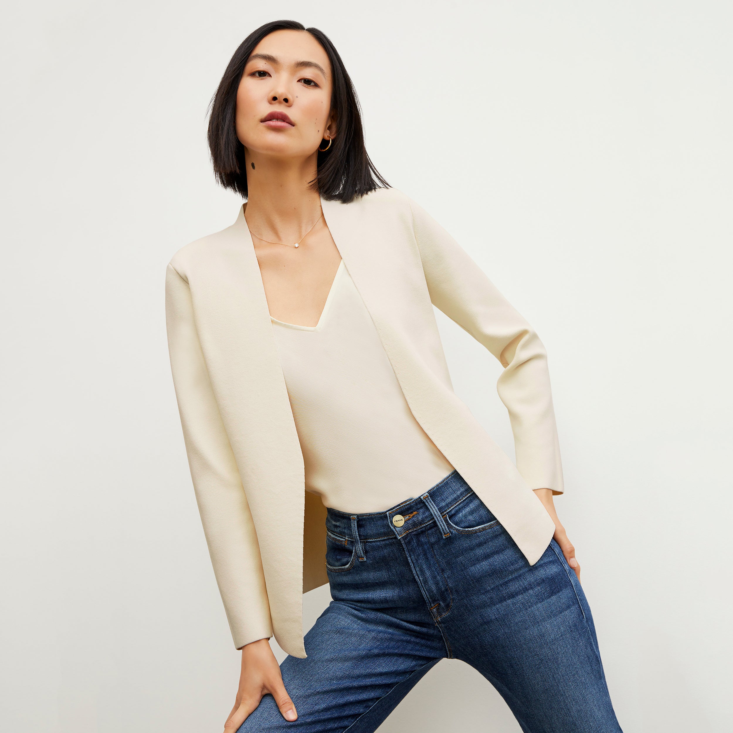 Woolf Jardigan :: Ivory