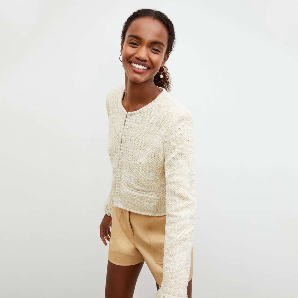 Front image of a woman wearing the Adina Short - Everyday Twill in Butter