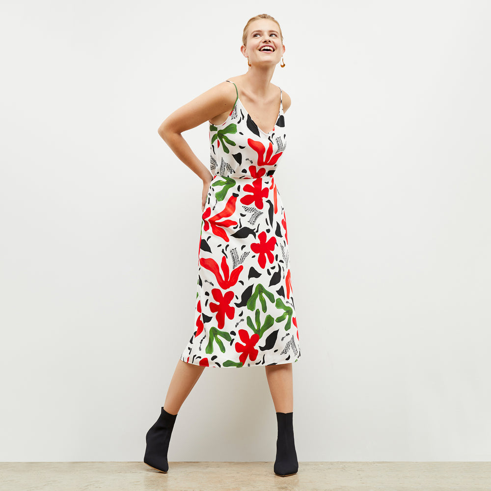 Front image of a woman wearing the lisey top in cutout print