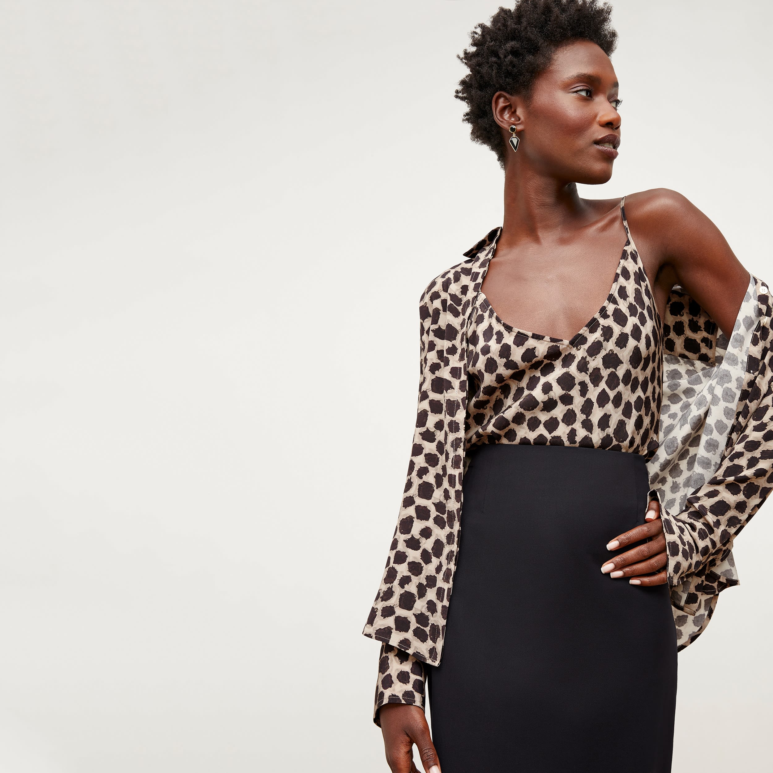 Tatum Button-Down Shirt - Washable Silk :: Sahara Print
