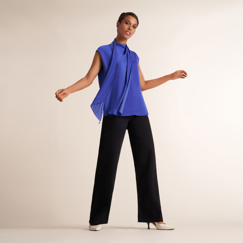 Ismelka Scarf Top