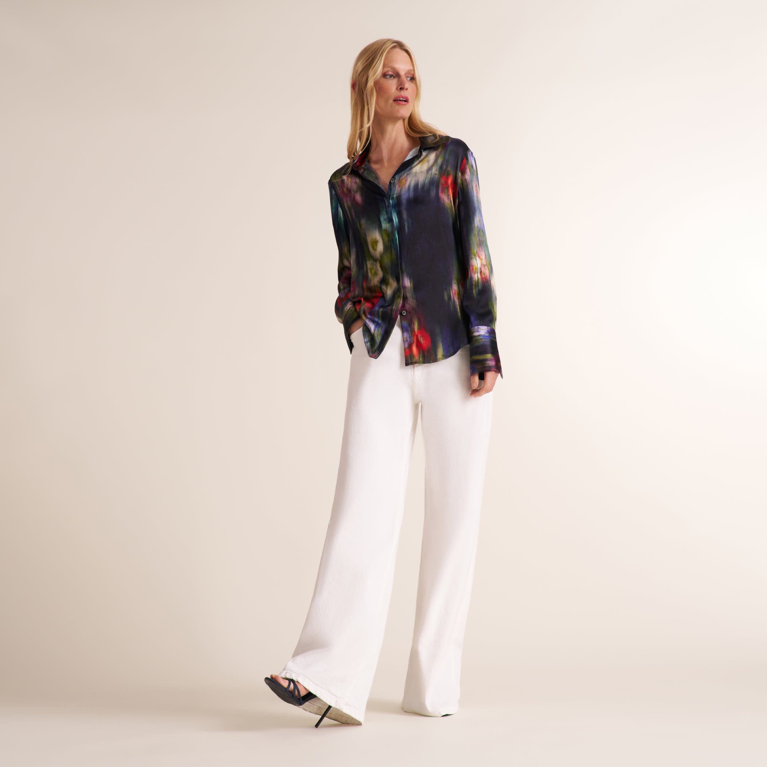 Tatum Button-Down Shirt - Printed Silk Charmeuse Blend :: Garden Haze