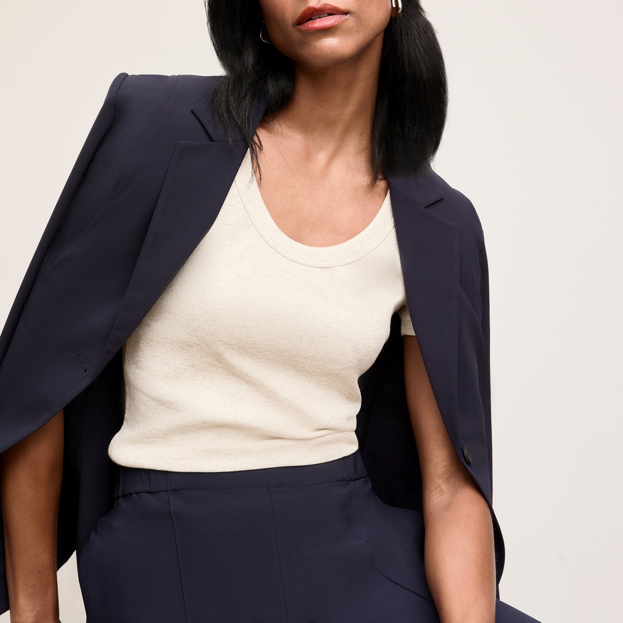 Front image of a woman wearing Avi Scoopneck T-Shirt - Organic Ribbed Pima Cotton :: Beige Melange