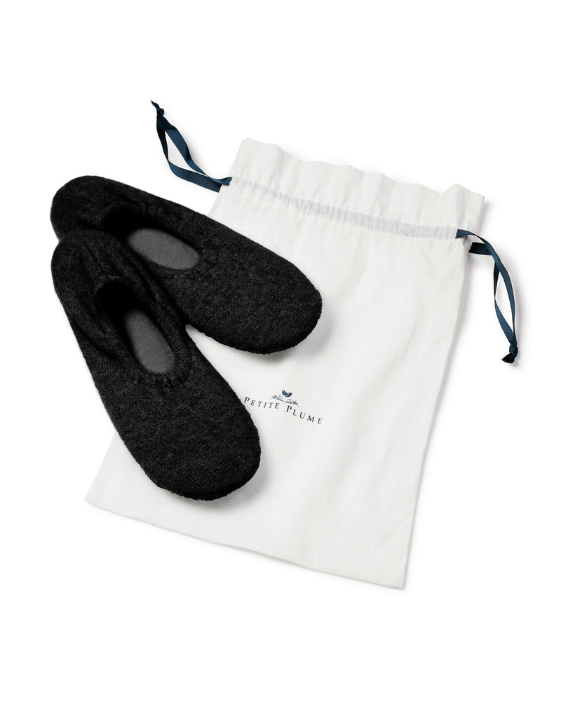 Petite Plume Cashmere Slippers in Black