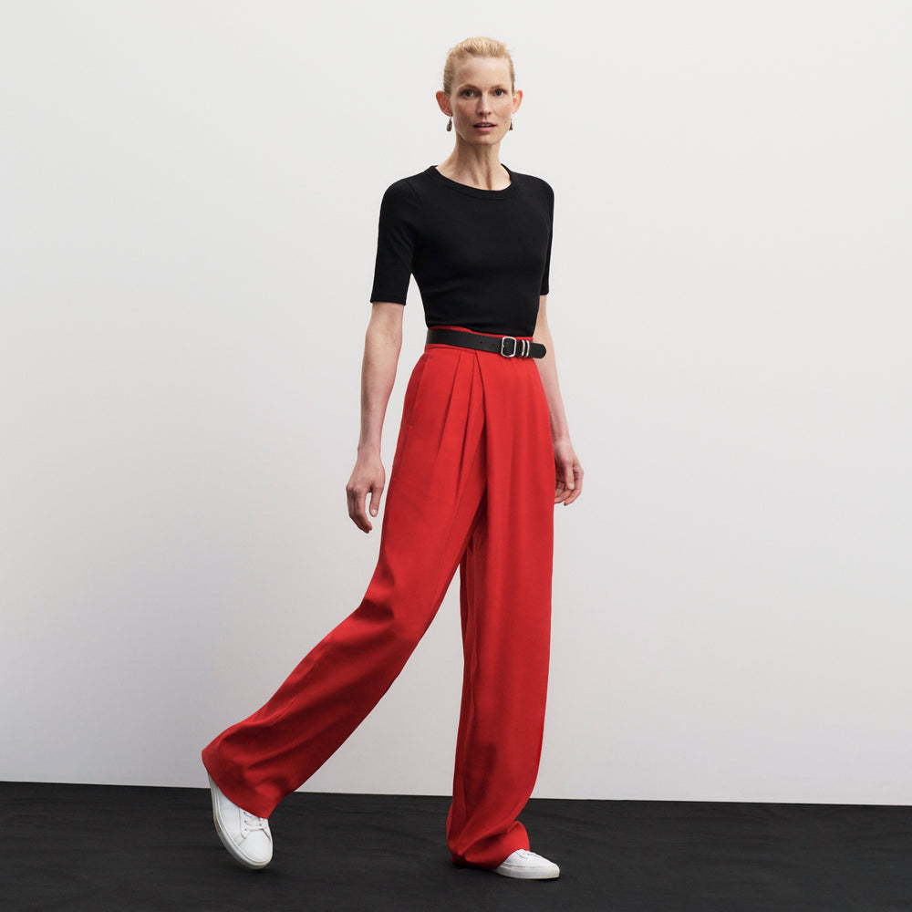 front image of a woman wearing the conway pants in maraschino