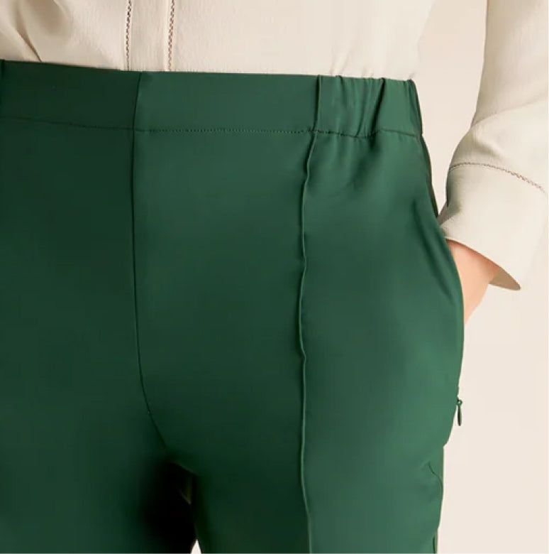Colby pant design details