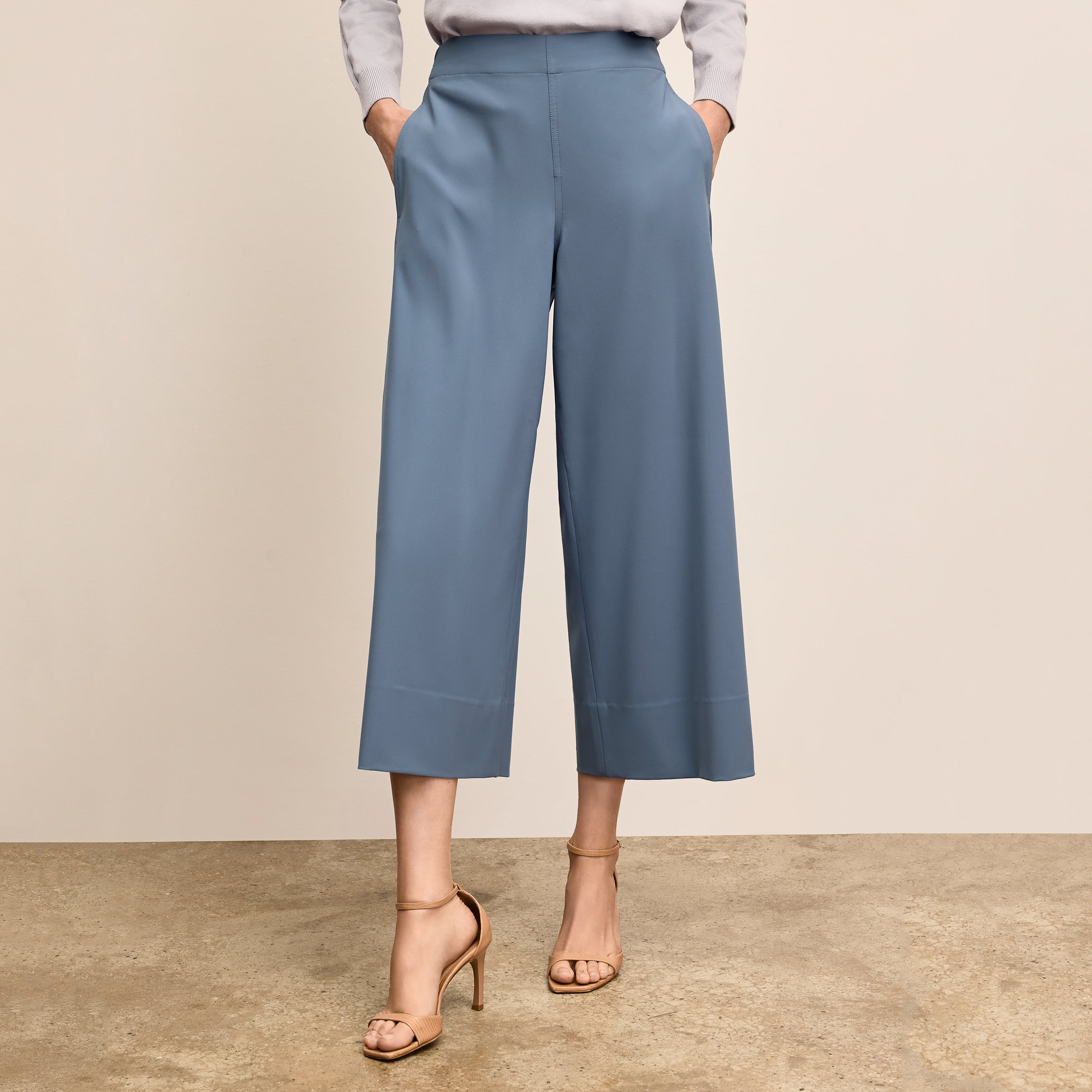 Colby Travel Pant - OrigamiTech :: Ocean Blue