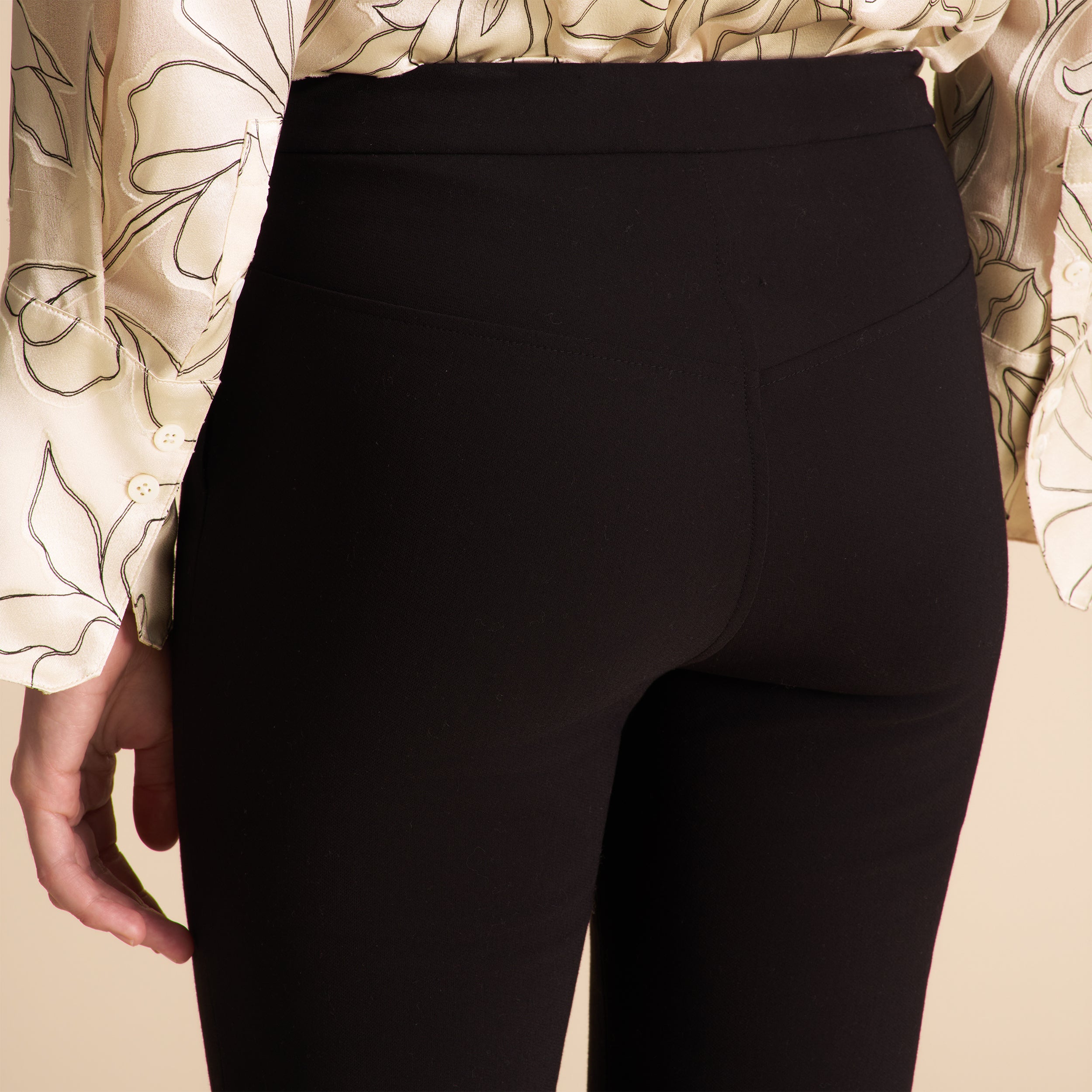 Foster Cigarette Pant - PowerStretch :: Black – M.M.LaFleur