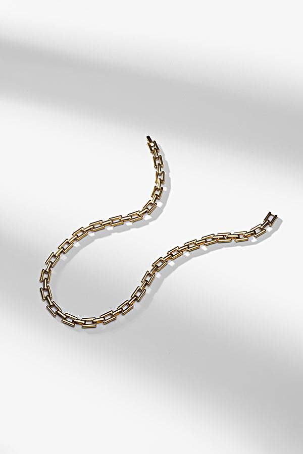 Laurna Necklace