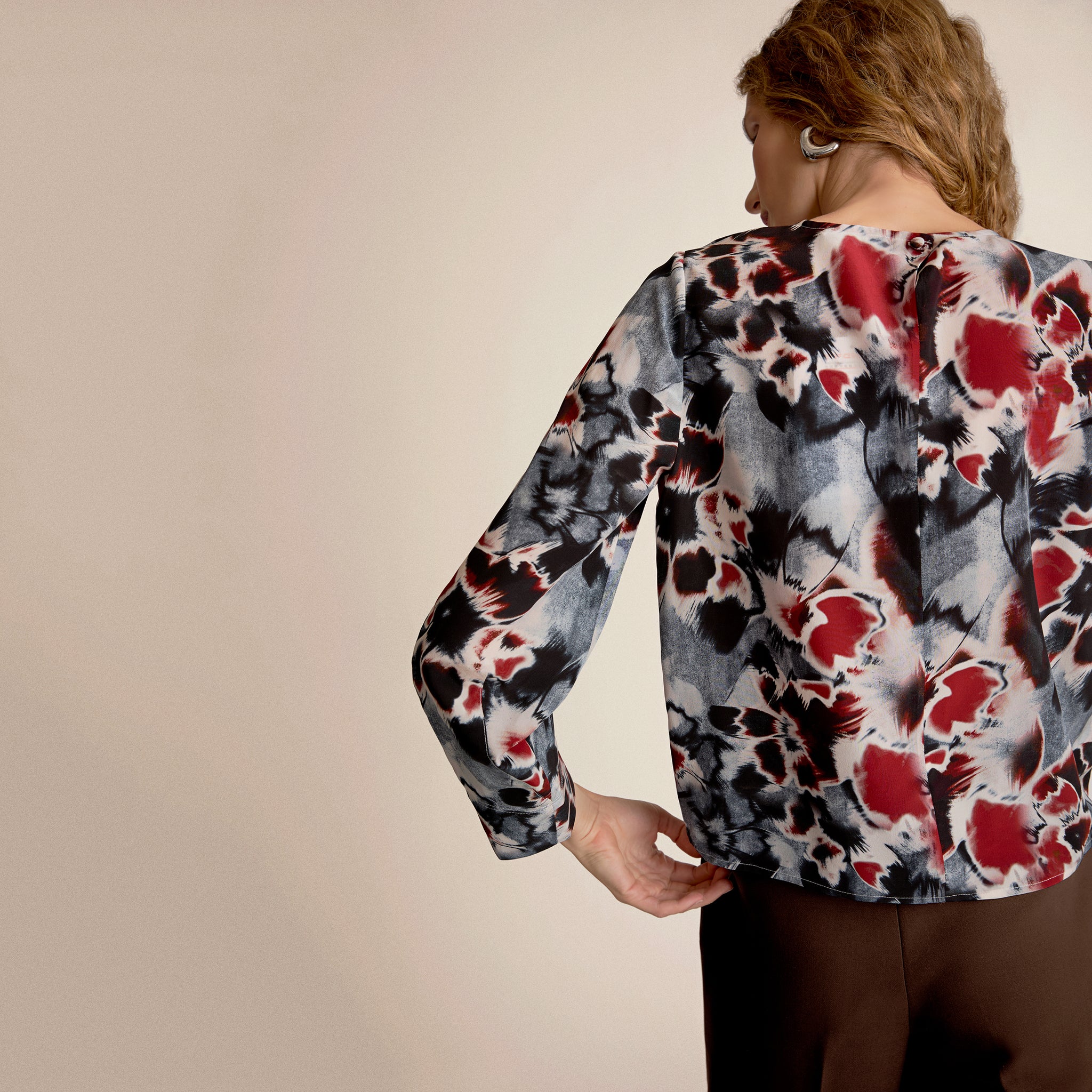 Woman wearing the Jules Top