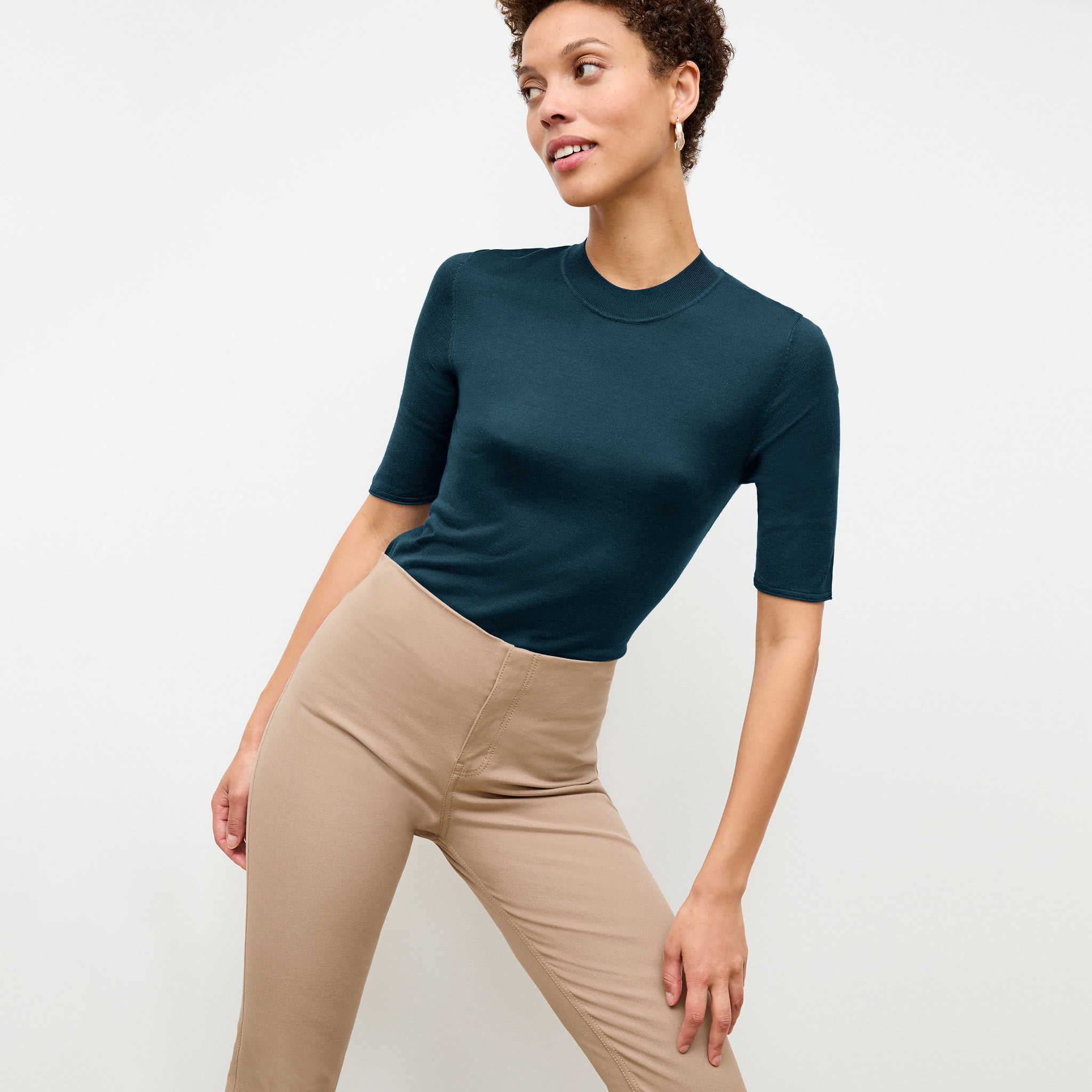 Front image of a woman wearing the Hockley Jean in Fawn