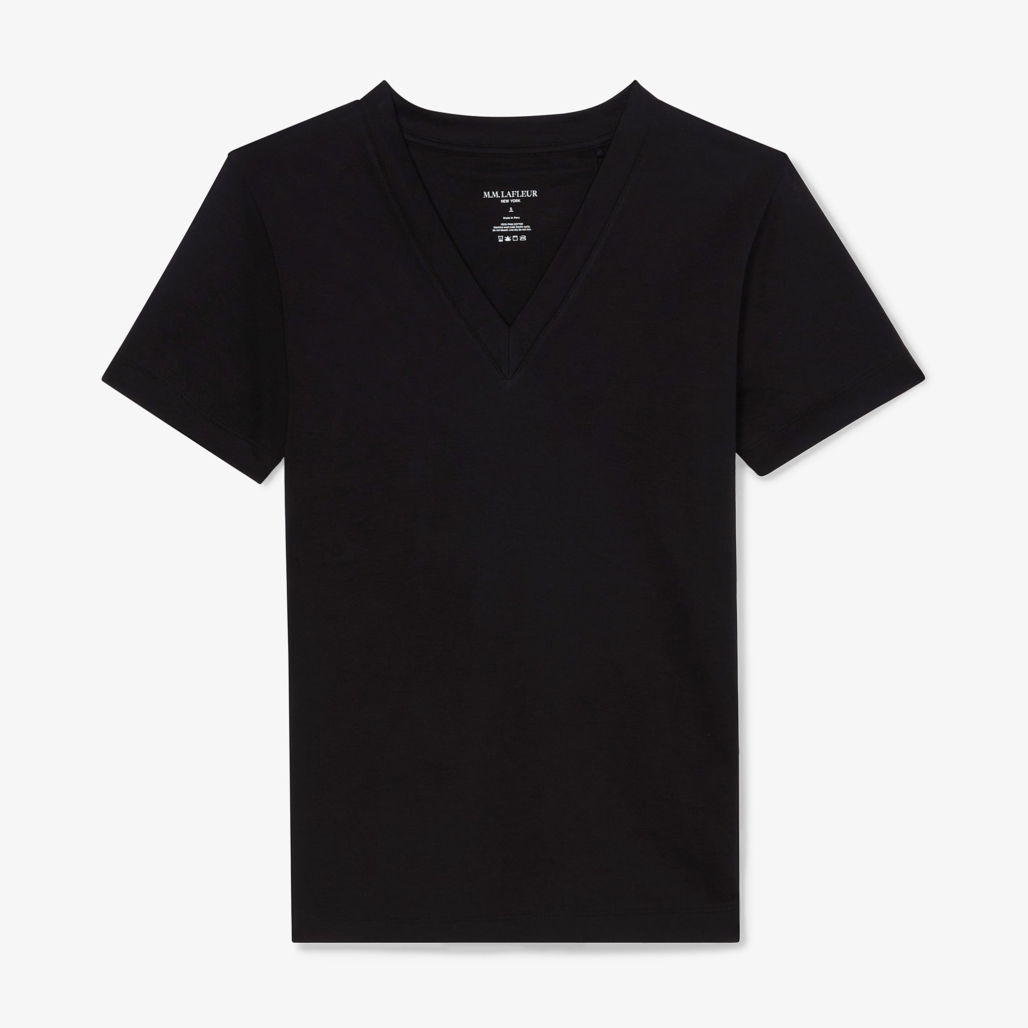 packshot image of the lee t-shirt in black