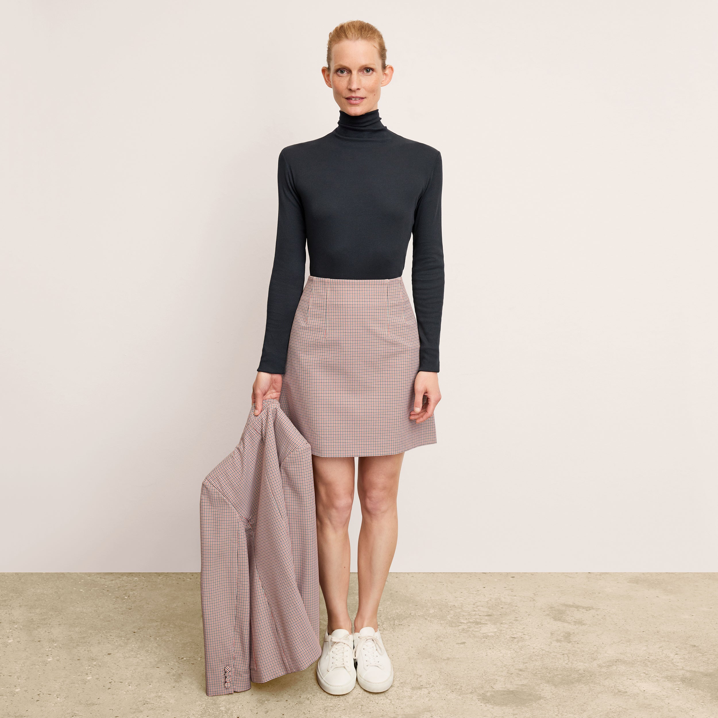 Whitney Skirt - Stretch Houndstooth :: Black / White