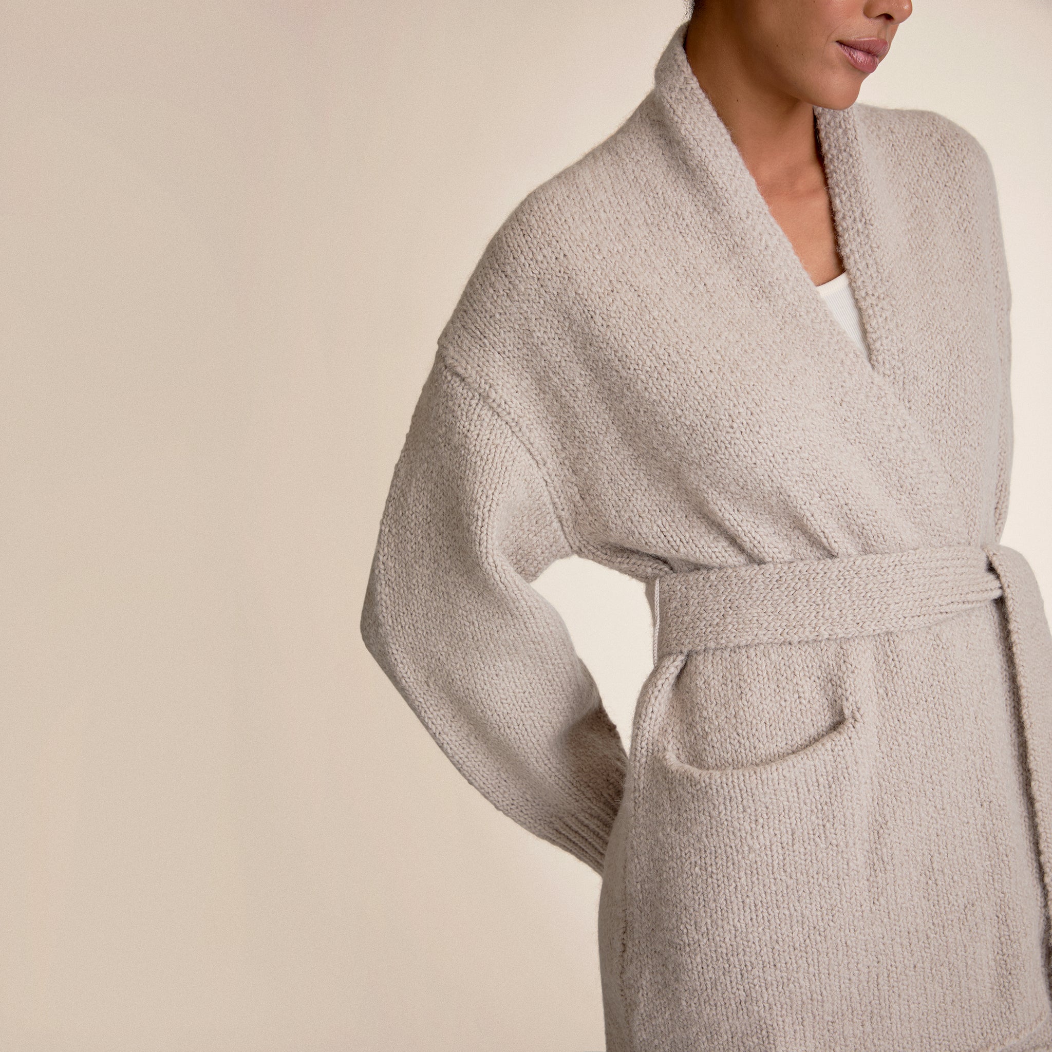 Manon Desk Cardigan - Chunky Knit :: Light Beige – M.M.LaFleur