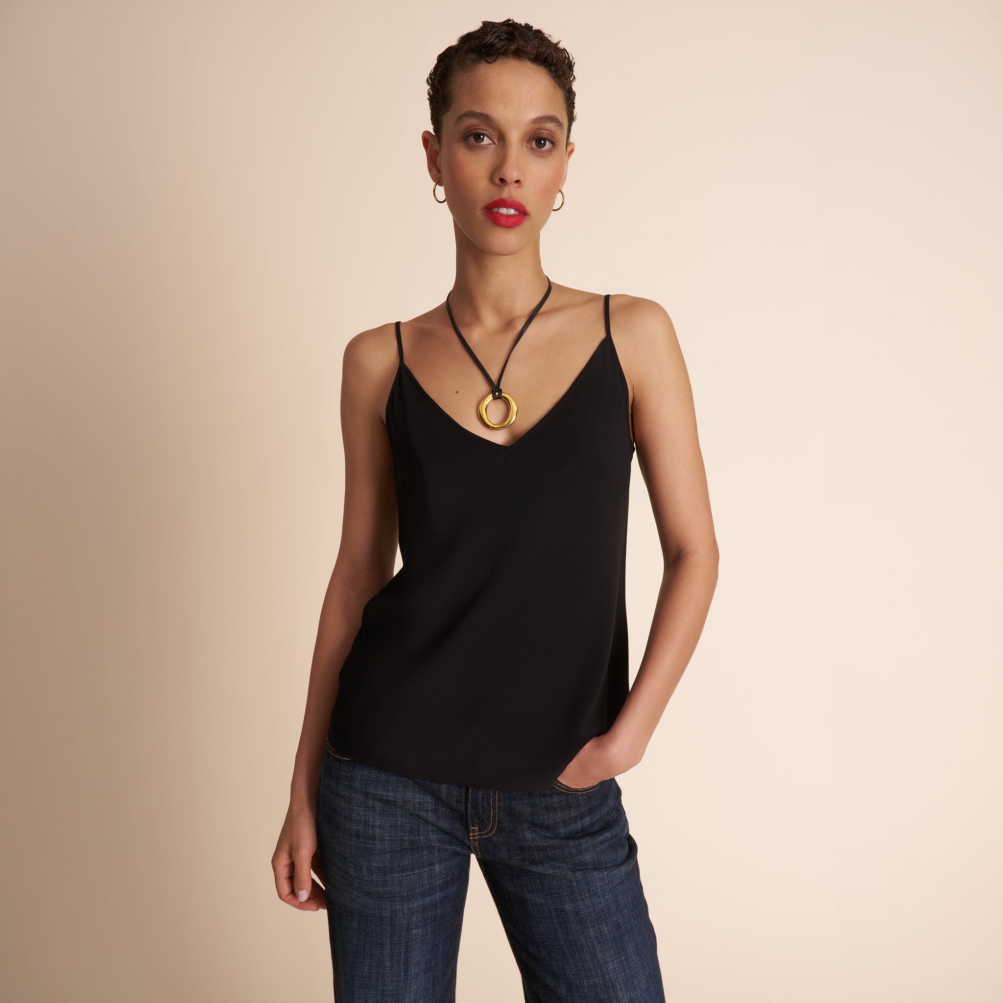 a ccordion LAYERING CAMI SET 黒 Lisey Layering Cami - Washable Silk :: Black – M.M.LaFleur