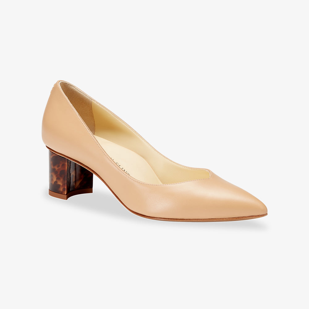 image of the perfect perfect emma pump in sand