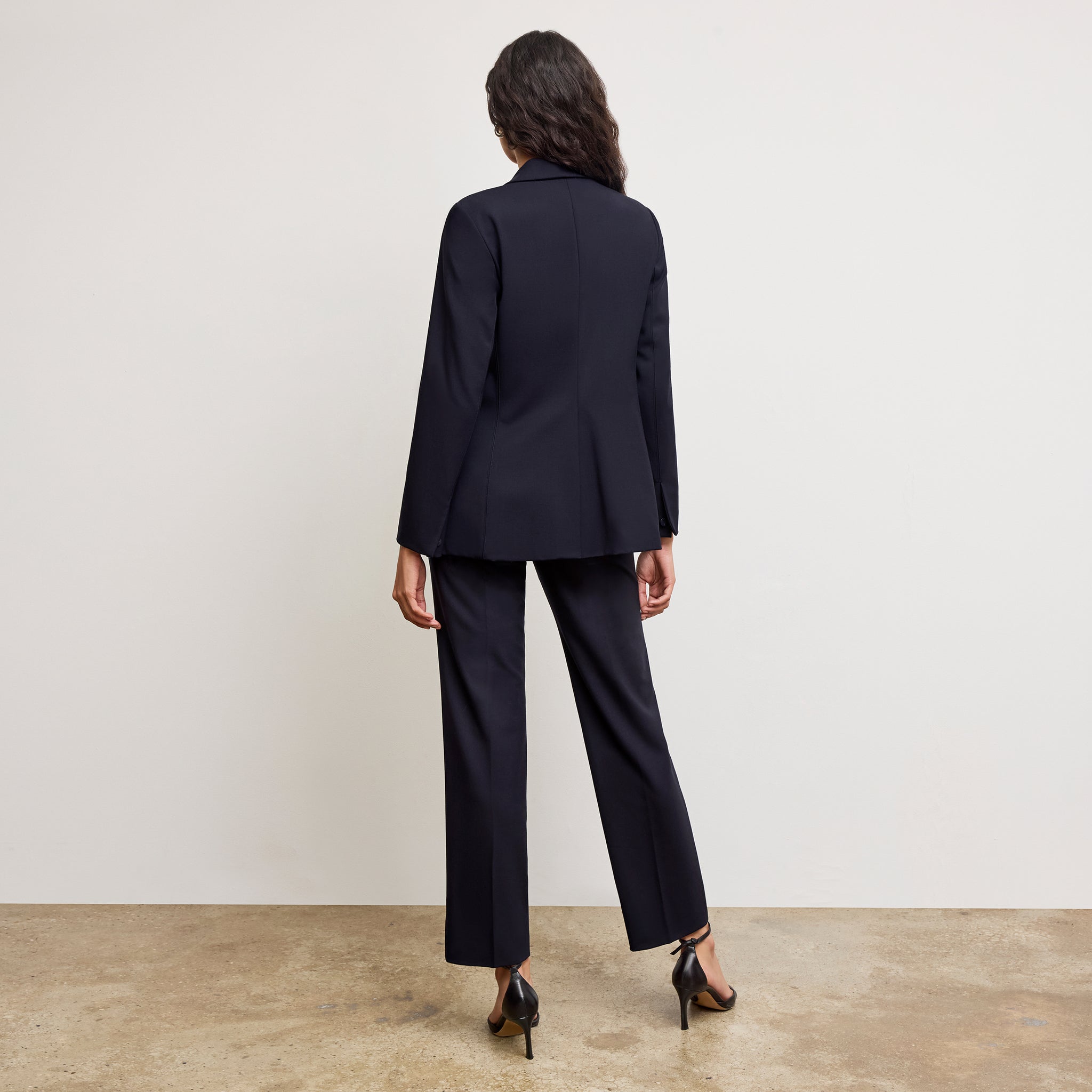 Yasmine Blazer Wool Twill :: Dark Navy –