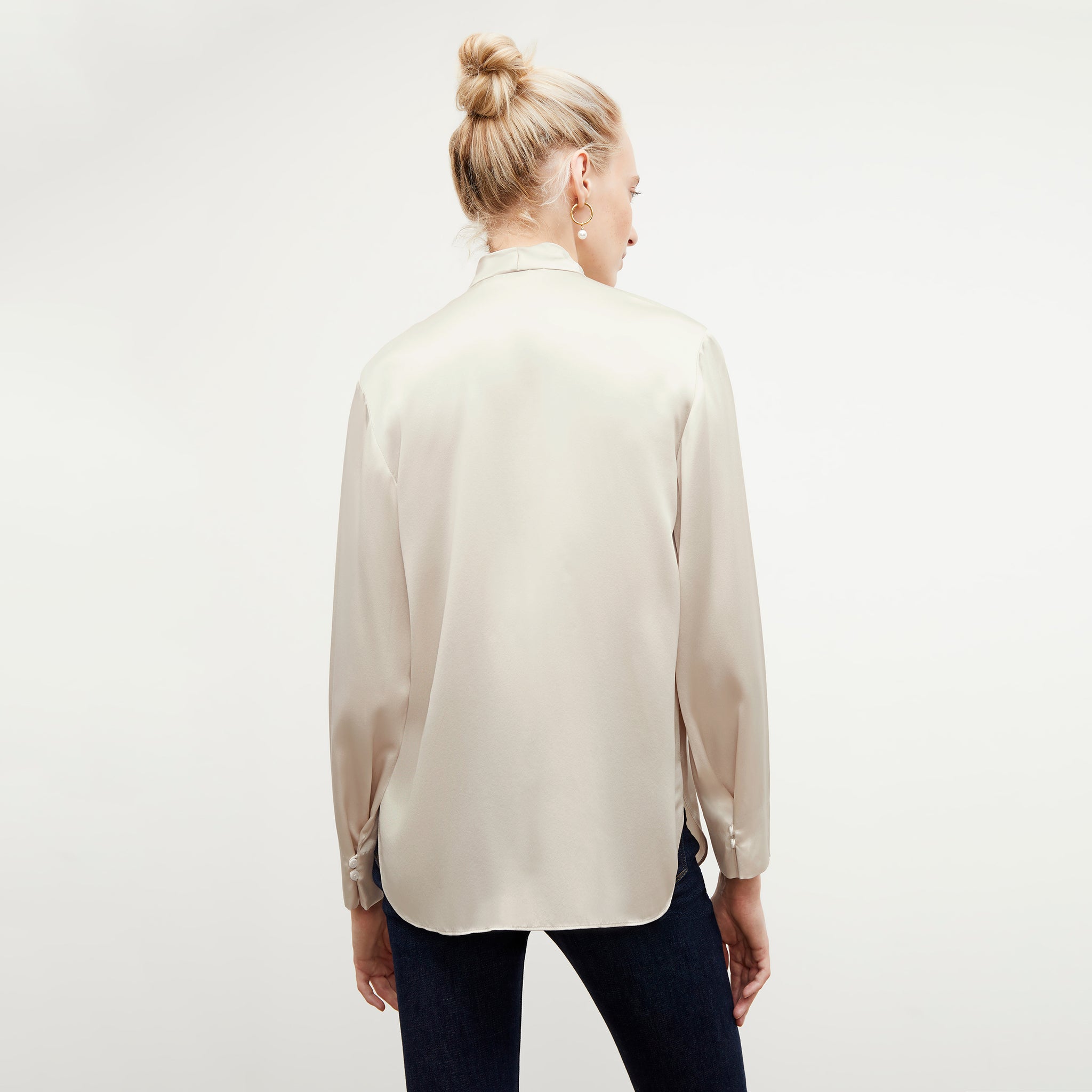 Back image of a woman wearing the Darcy Top - Washable Silk Charmeuse in Pearl