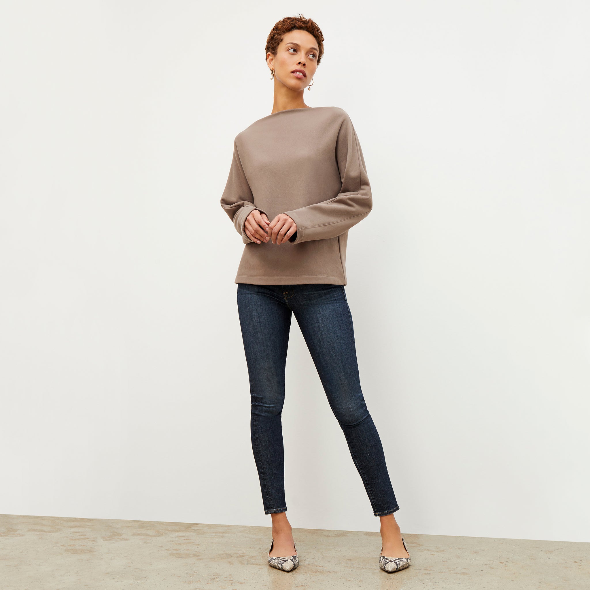Front image of a woman wearing the Kristin Pullover - French Terry in Mink