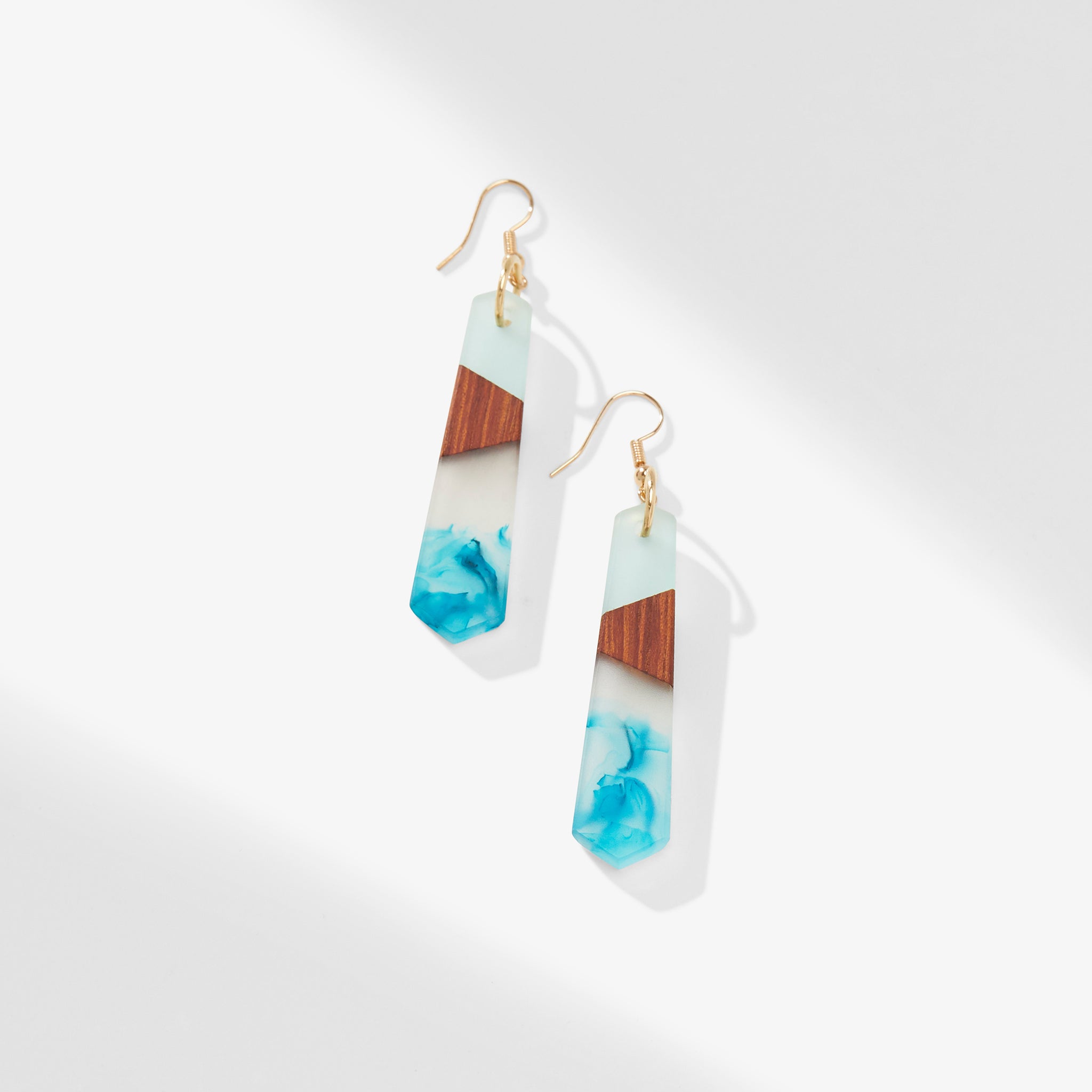 still image of the noemi earrings in aqua 