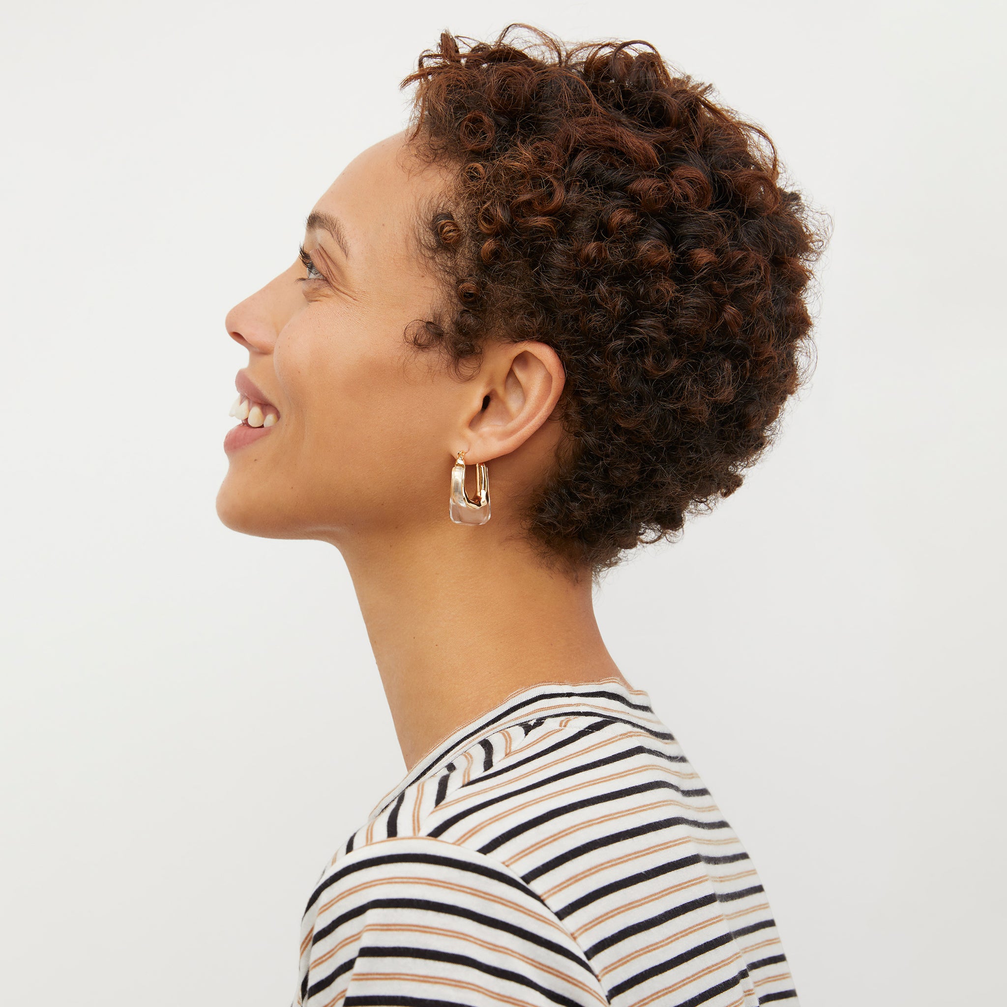 woman wearing the beatriz earrings