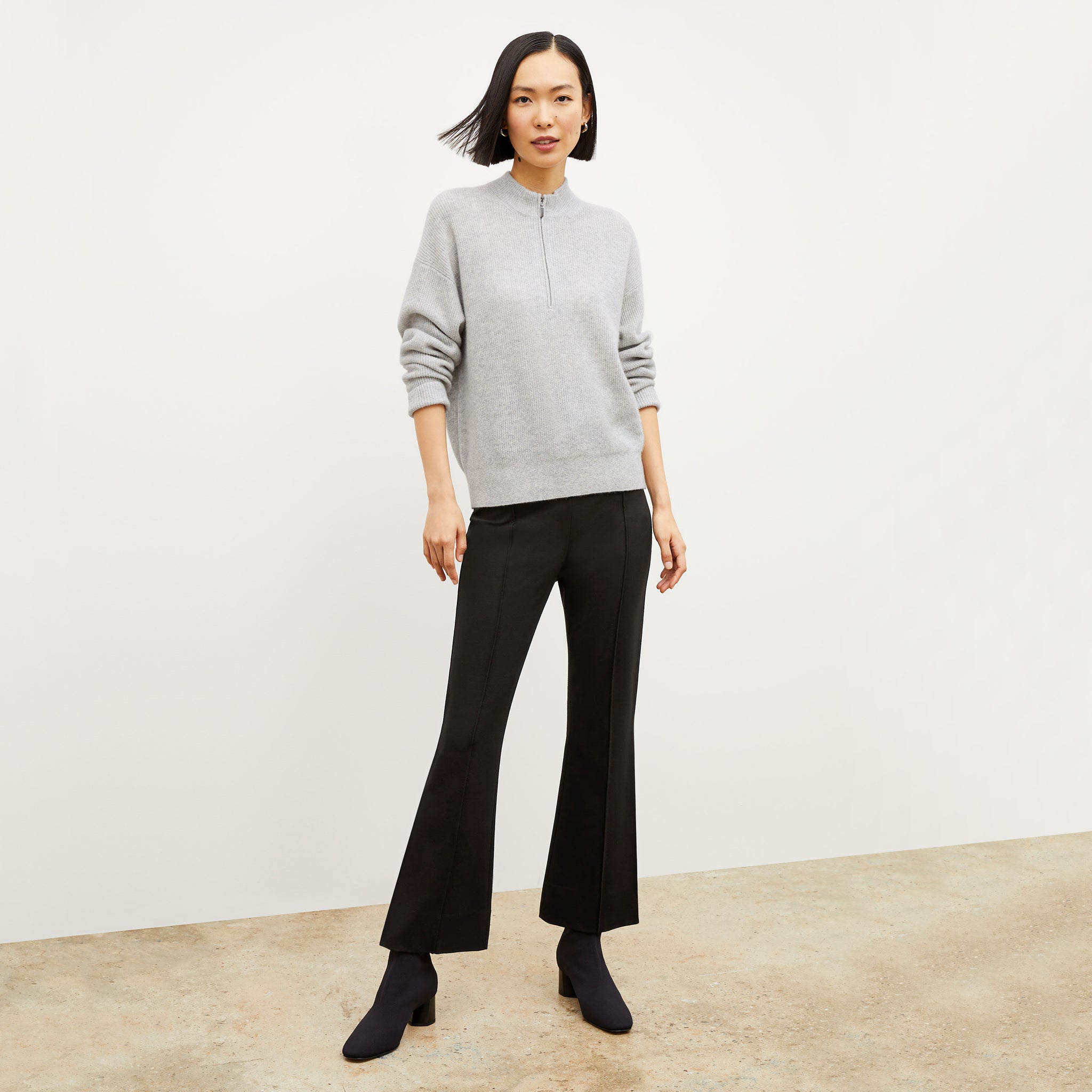 Front image of a woman wearing the Shiloh pant in Black